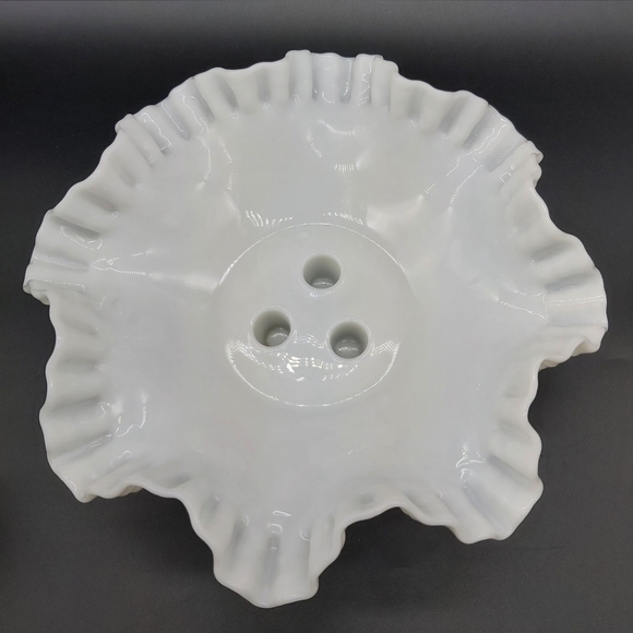 Fenton 10 in. Milkglass Diamond Lace Epergne - Picture 3 of 10